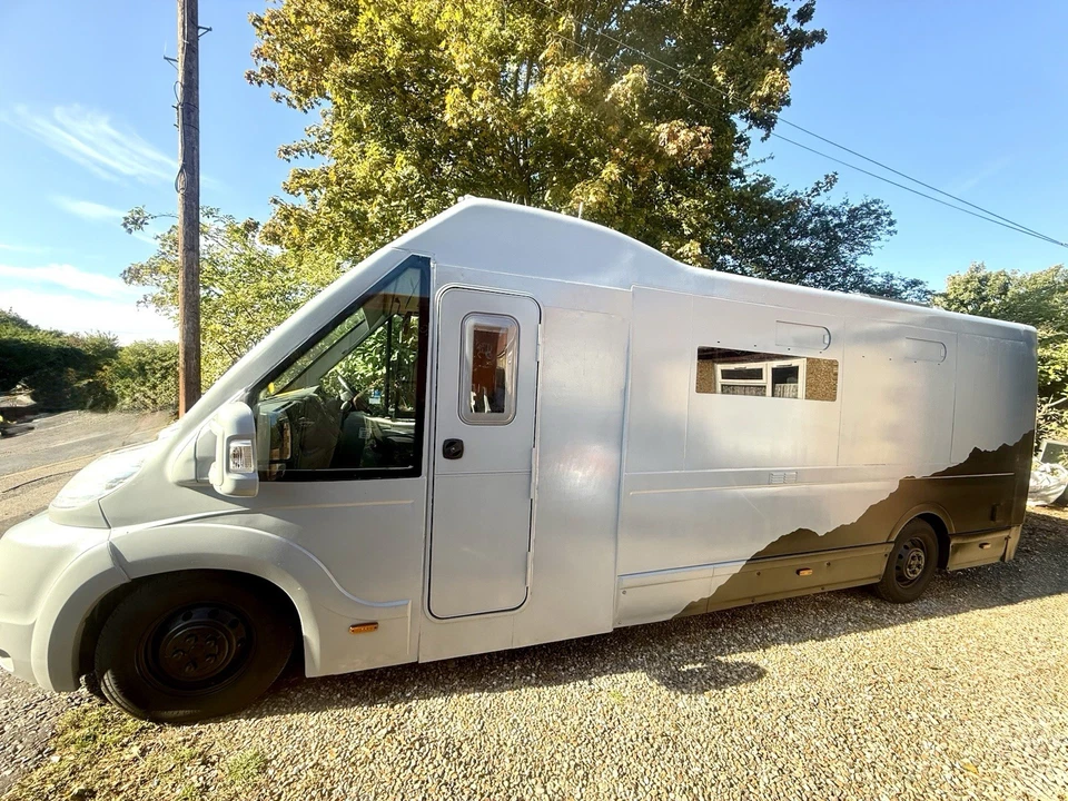 Fiat Ducato Camper Van - Image 2 of 4