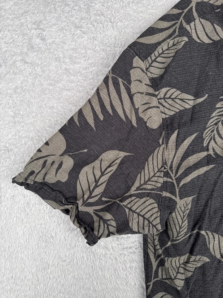 Jamaica Jaxx Shirt Men Extra Large Black Gray Floral 100% Silk Hawaiian READ - Image 3 of 4
