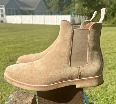 New Republic Men s Chelsea Boots Size 9 Tan Suede Crepe Sole Pull On