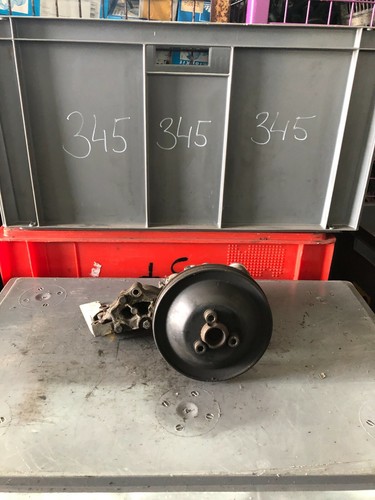 Original VW Golf 3 III 1H Passat 35i Audi Wasserpumpe Gehäuse Pumpe 056121013E