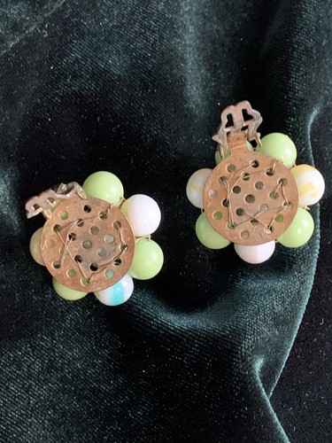 Set orecchini collana vintage perle vetro bianco verde chiusura 3 fili tono argento - Foto 14 di 21