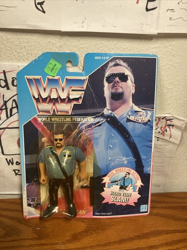 WWF The Big Boss Man Hasbro Wrestling Figure WWE 1...