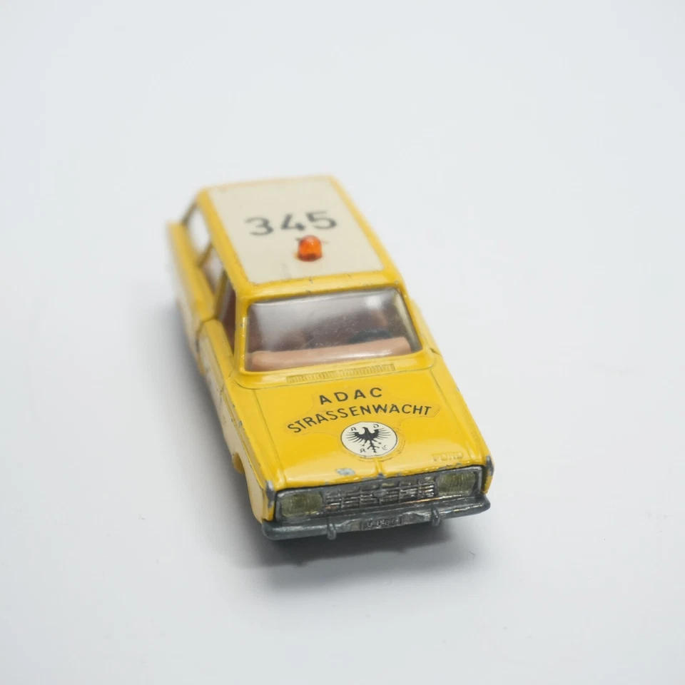Siku V 313 福特 17 M Taunus Turnier Kombi ADAC Strassenwacht 345 — 第 2/4 张图片