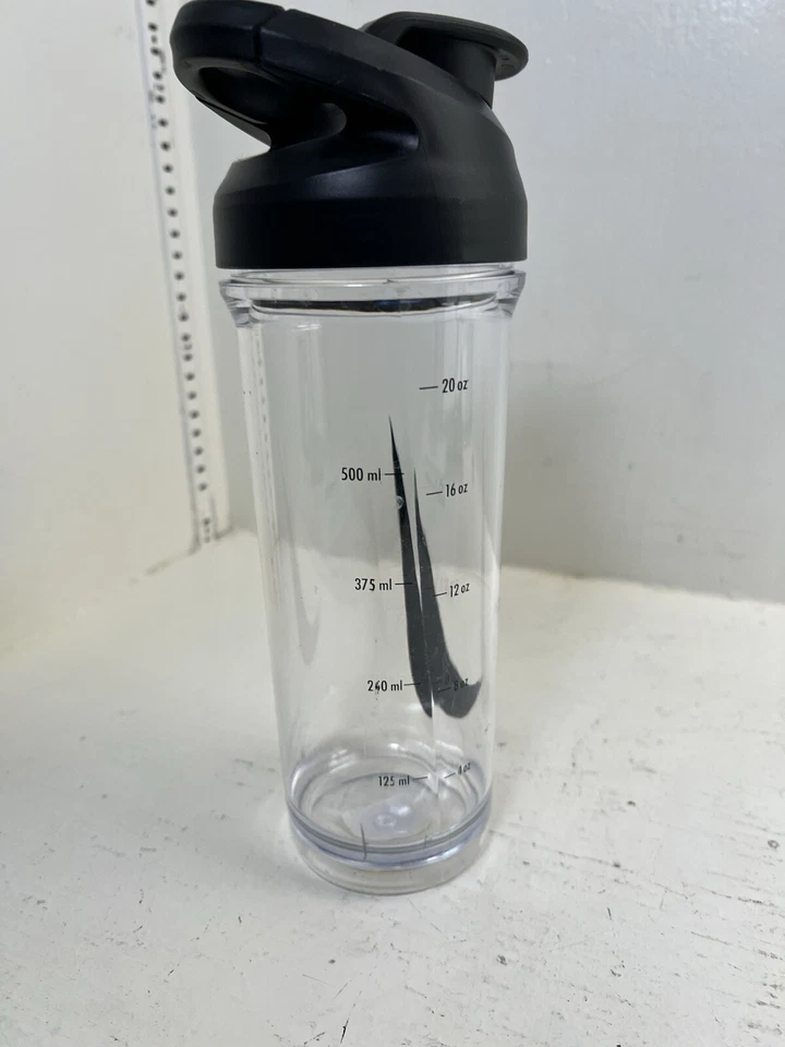 Botella de agua Nike - 875 ml Foto 2 de 4