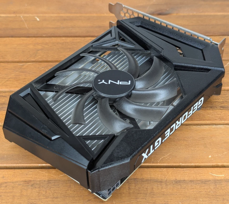 PNY NVIDIA GeForce GTX 1650 Super 4GB GDDR6 GPU Graphics Card PC Gaming - Image 3 of 4