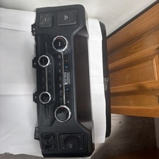 2023-2024 Ford F350 Front Center Console Climate Control Panel W Radio Control
