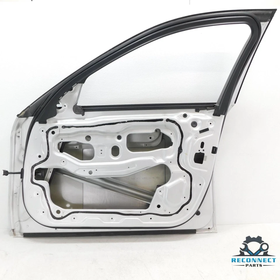 BMW 528i 535i M5 F10 2010-2016 carcasa de puerta delantera derecha del lado del pasajero plateada OEM Foto 4 de 4