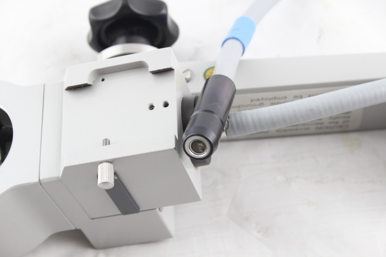 Carl Zeiss OPMI 9 Surgical Microscope with Fiber Optic Illumination Cable