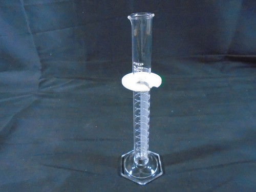PYREX Vetro 25ml Scala Metrica Singola TD Cilindro Graduato 3024-25 1/Pk - Foto 2 di 6