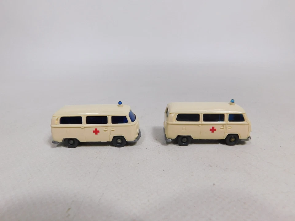 2x wiking H0 1:87 Ambulanza VW Volkswagen T2 Drk Croce Rossa Mint # CW815-0,5 - Immagine 2 di 4