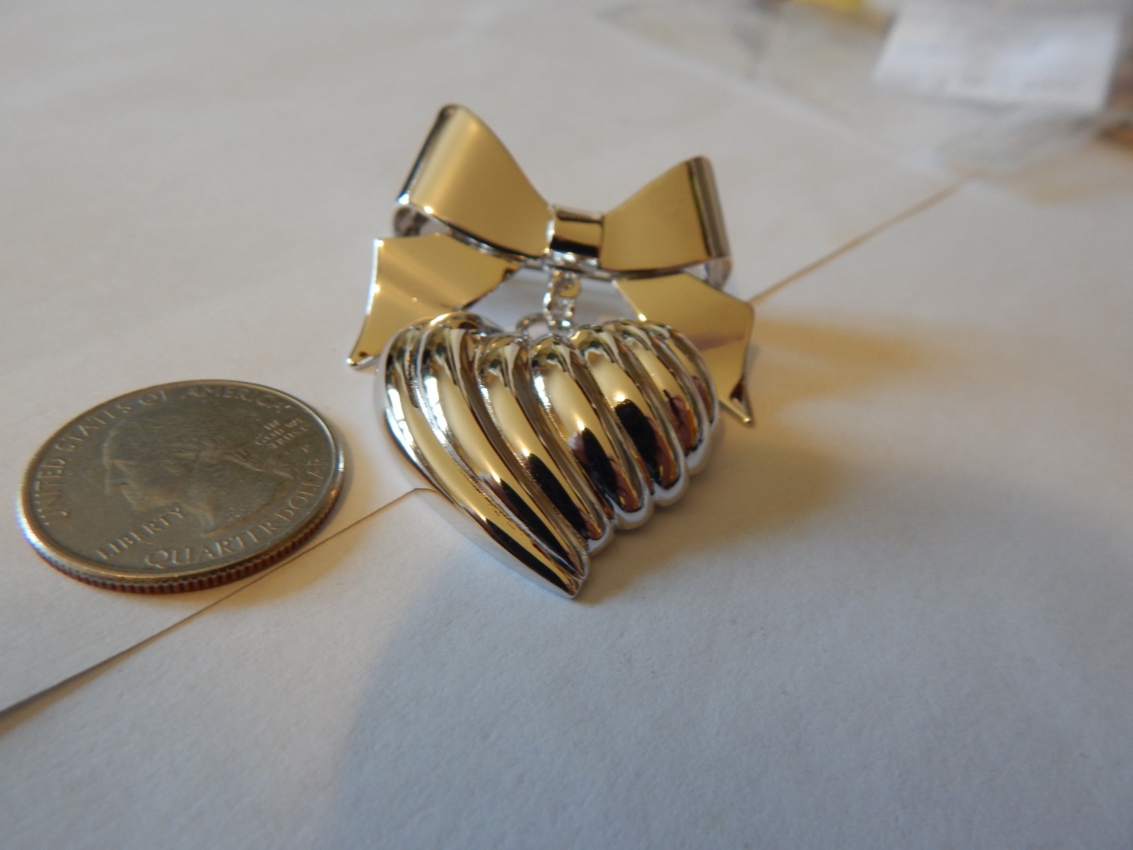 VTG 1960S KJL HEART PIN BROOCH SILVER TONE KENNET… - image 3