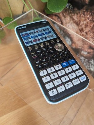Casio fx-CG50 Farbgrafikrechner Grafikrechner funktioniert mit Deckel 