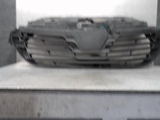 Calandre Renault R9