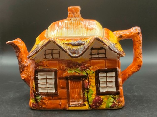 Vintage Price Bros Cottage Ware Teekanne - geprägtes "Reetdach" - Reg No 84508 - Bild 1 von 10