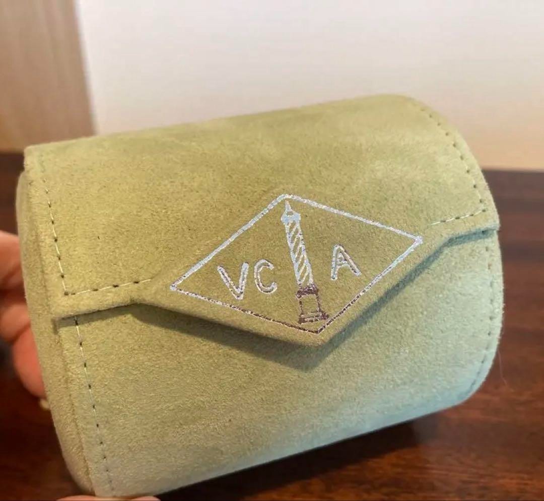 Van Cleef & Arpels ブレスレット　ケース Van cleef & Arpels Watch Bracelet case suede Jewelry Travel box | eBay