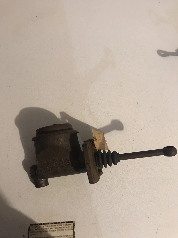 Cilindro maestro freno de tambor monocilíndrico compatible con 1965 1966 Plymouth Barracuda Foto 2 de 3