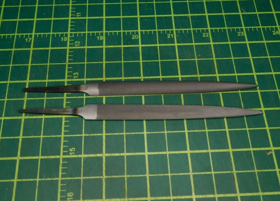 Henry Disston 4 inch 4 Cut Crossing File NOS USA - One File - Image 3 of 4