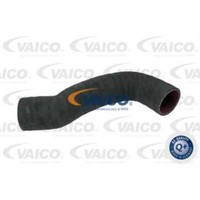 Vaico Ladeluftschlauch FüR Volvo XC90 I 275 D5 AWD D3/D5 V70 II SW 2.4