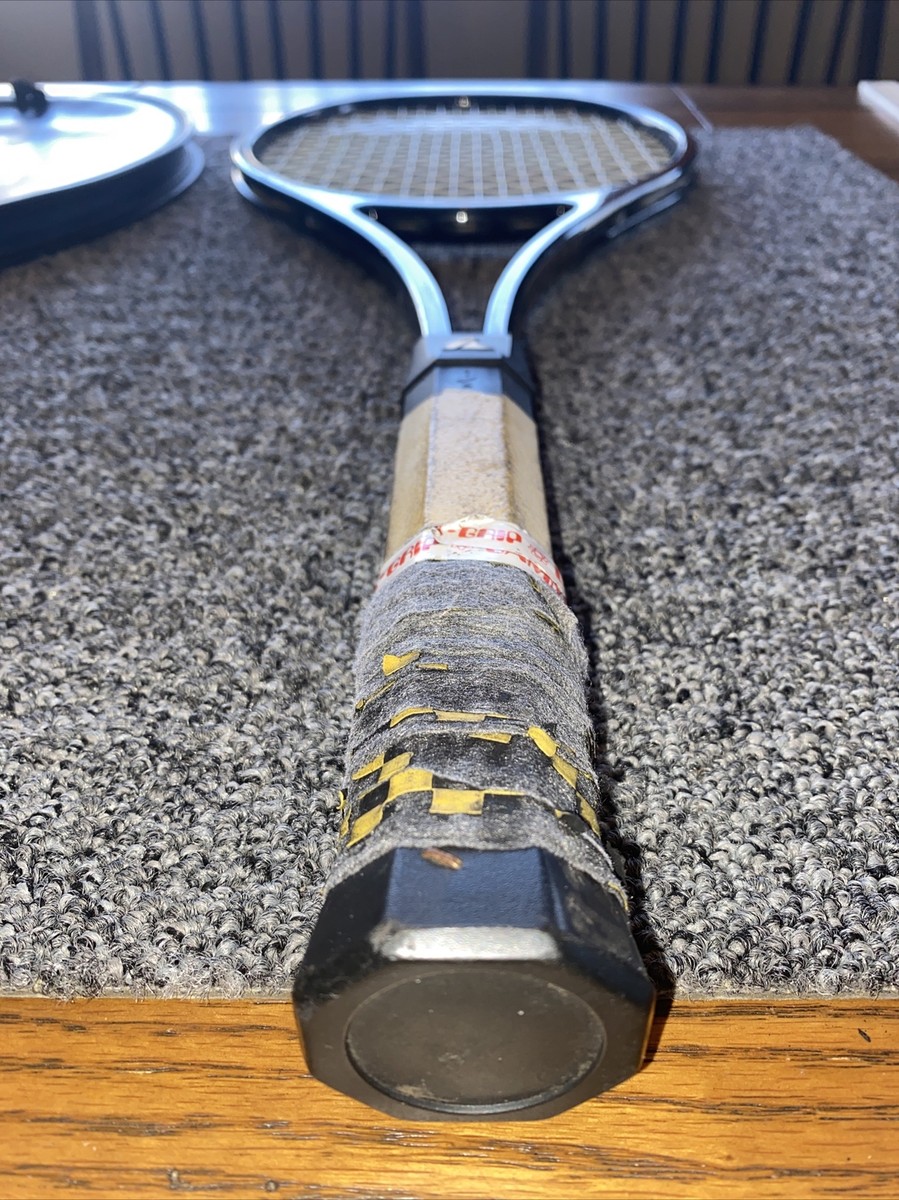 ProKennex Tennis Racquet 100% Graphite Mid Size 98 Black Ace w