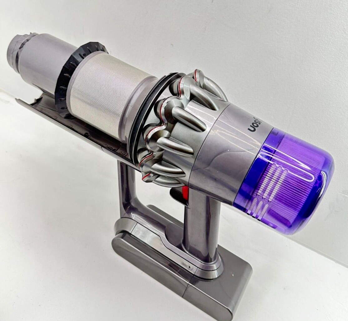Dyson V11 Animal+ Cordless Vacuum Cleaner with Hair Screw Brush