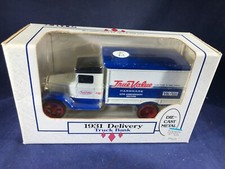 S2-74 ERTL 1930 DELIVERY TRUCK COLLECTORS BANK - 1:25 SCALE -TRUE VALUE HARDWARE
