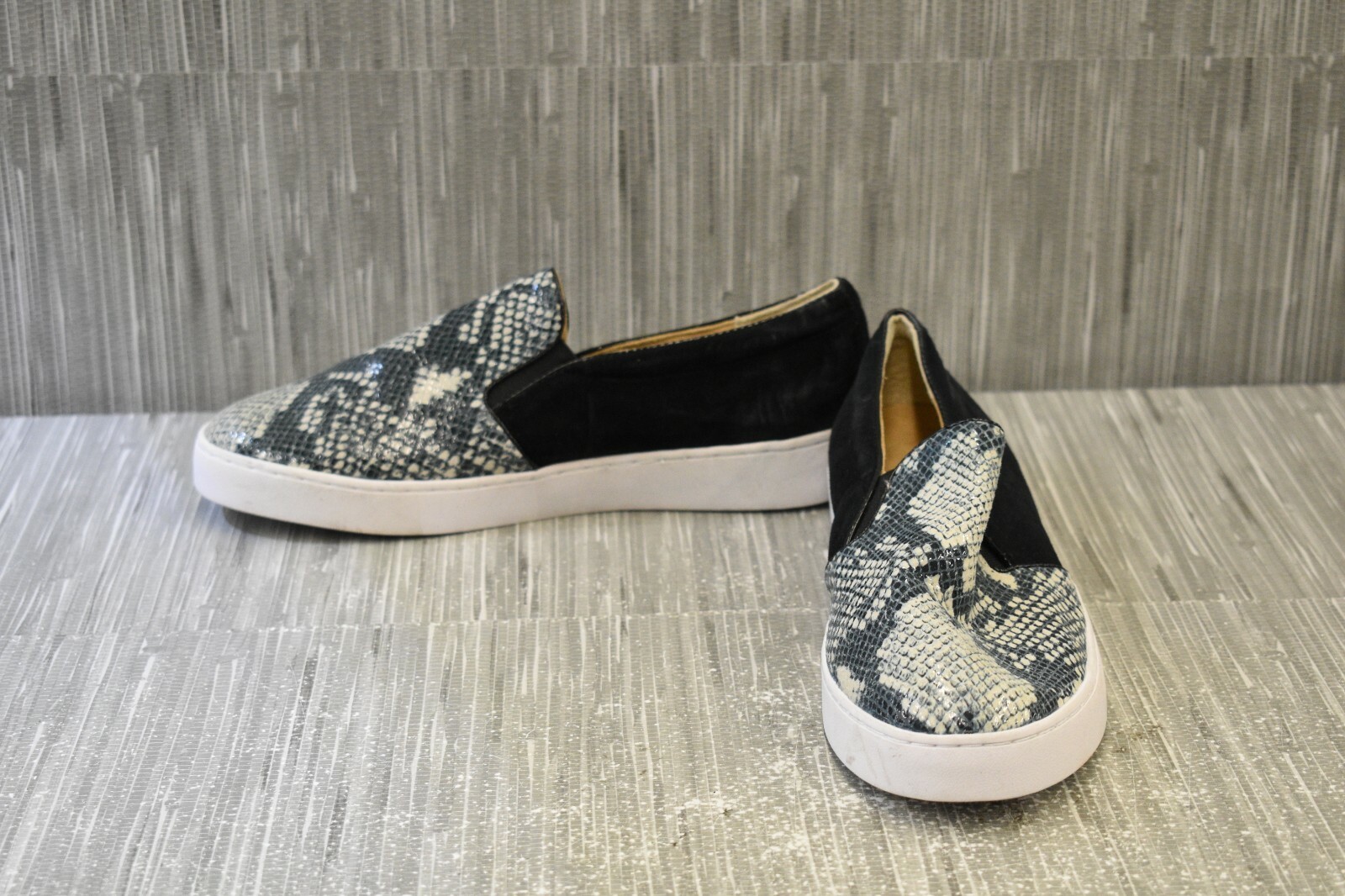 vionic midi perf black