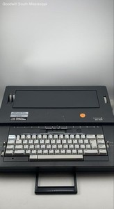 Smith Corona Electric Typewriter Model 5l Does Not Power On For Parts/repairs