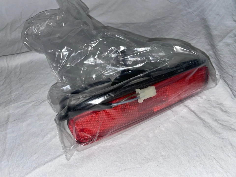 Nueva luz de señalización lateral OEM para conductor trasero Porsche 928 Foto 2 de 2