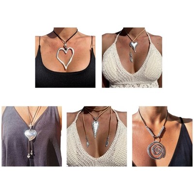 Statement Necklace Alloy Material Exaggerated Pendant Choker for Unisex Wear