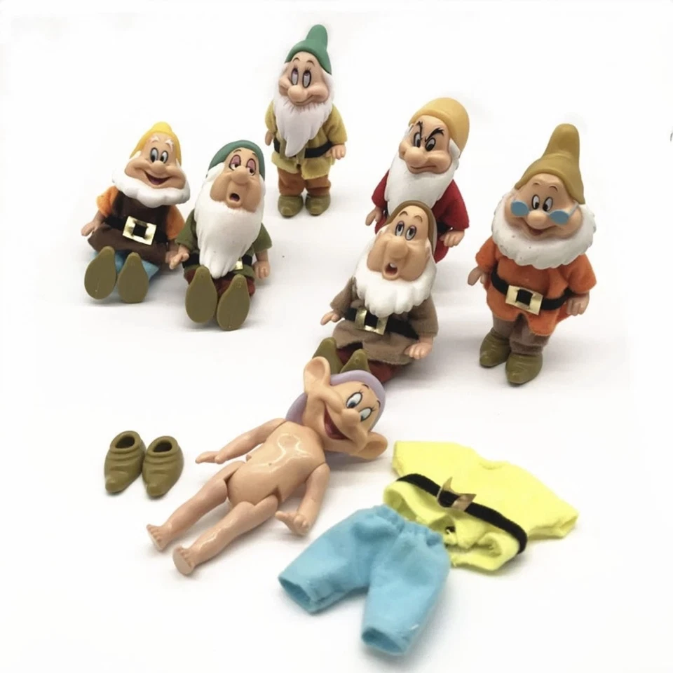 7 Piece Vintage Simba Snow White 7 Seven Dwarfs Figure Toy - Image 2 of 4