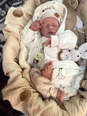 Silikonbaby Teilsilikonbaby Presley Realborn