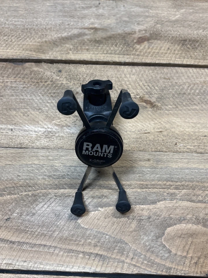 RAM X-Grip Large Phone Mount with Motorcycle Clamp Handlebar Mount - Image 3 of 4