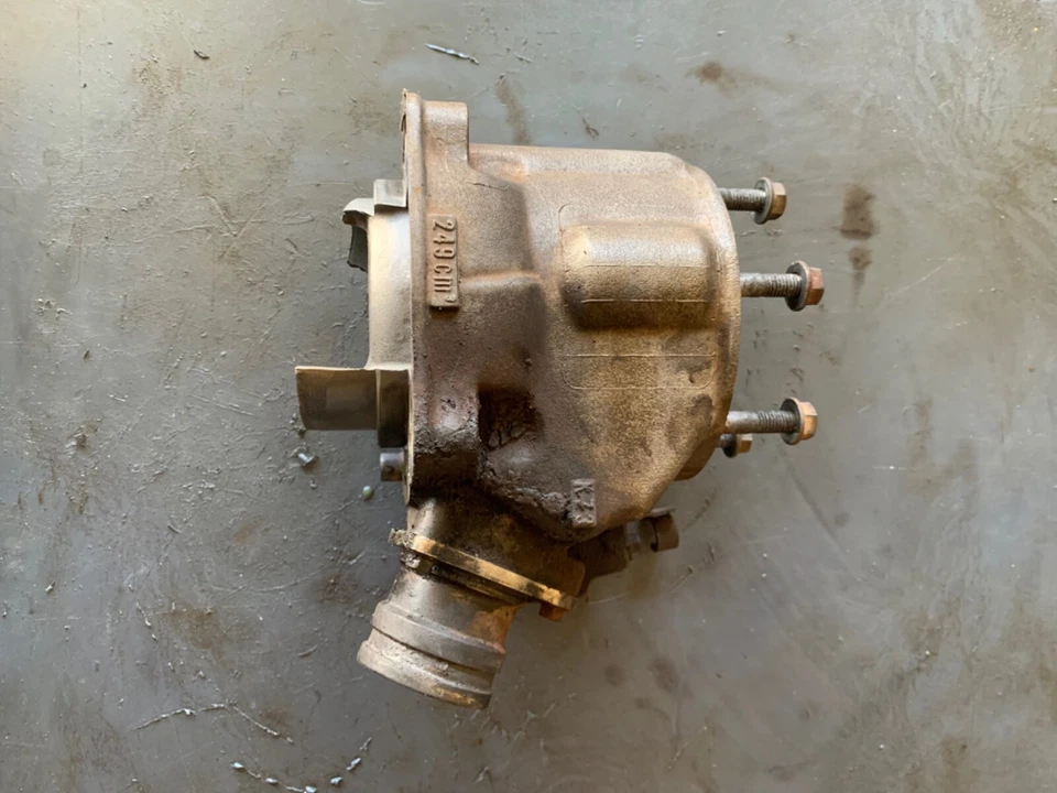 CILINDRO HONDA OEM 2002 CR250R CON VÁLVULA DE ESCAPE INSTALADA BARRIL JARRA ORIGINAL Foto 2 de 4