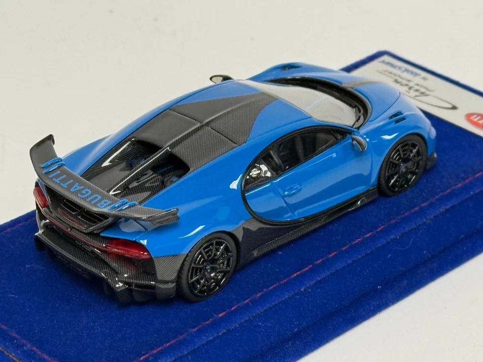 1/43 Looksmart BUGATTI Chiron Pur Sport Agile Azul sobre Azul Gamuza Base LS520A Foto 3 de 4