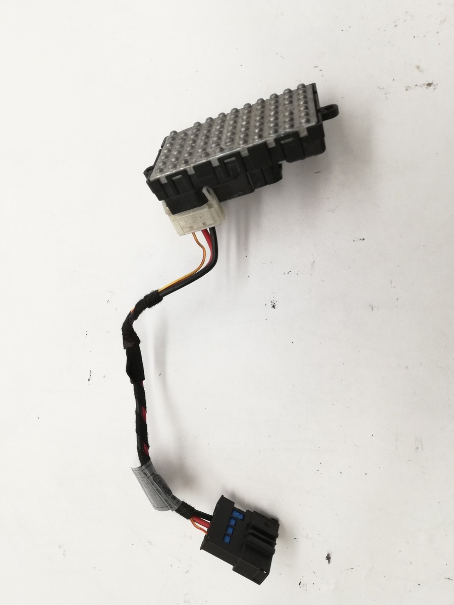 BMW 5 E60 525 d Blower fan relay 6988452 3.0 Diesel 145kw 2008  