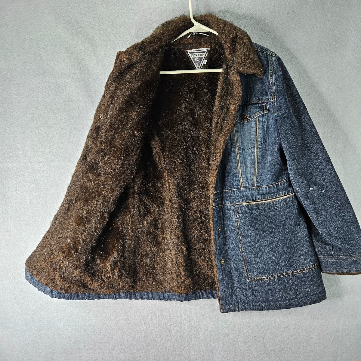 s-l1200.jpg s-l1200.jpg