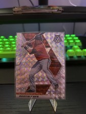 2021 Panini Mosaic - Austin Hays #71 Mosaic Prizm