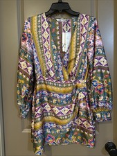 Woman’s Zara Multi colored Mini dress  Size S. Fits Beautiful /any Occassion. 