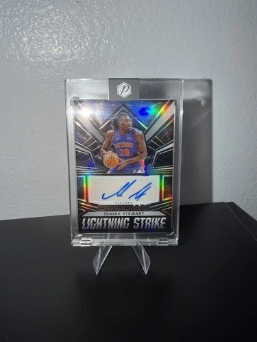 2022-23 Panini Obsidian Isaiah Stewart Pistons Auto /149 Lightning Strike LS-IPD
