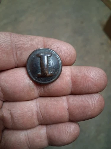 dug cast i button Civil war relic  dalton ga
