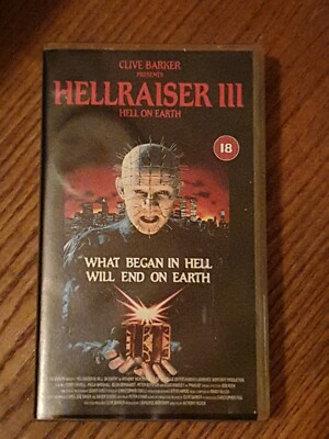 Hellraiser III : Hell On Earth / VHS / Horror / Clive Barker / 3 / Three 