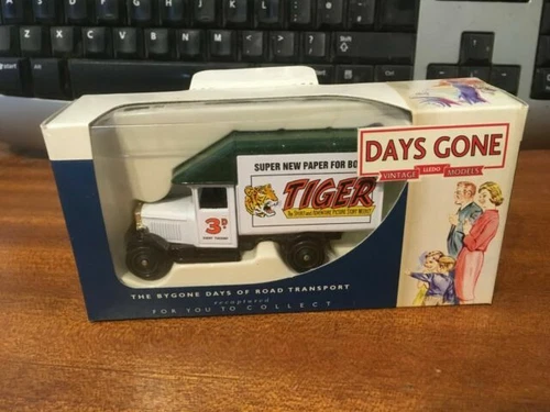 Lledo Morris Diecast Cars, Trucks & Vans