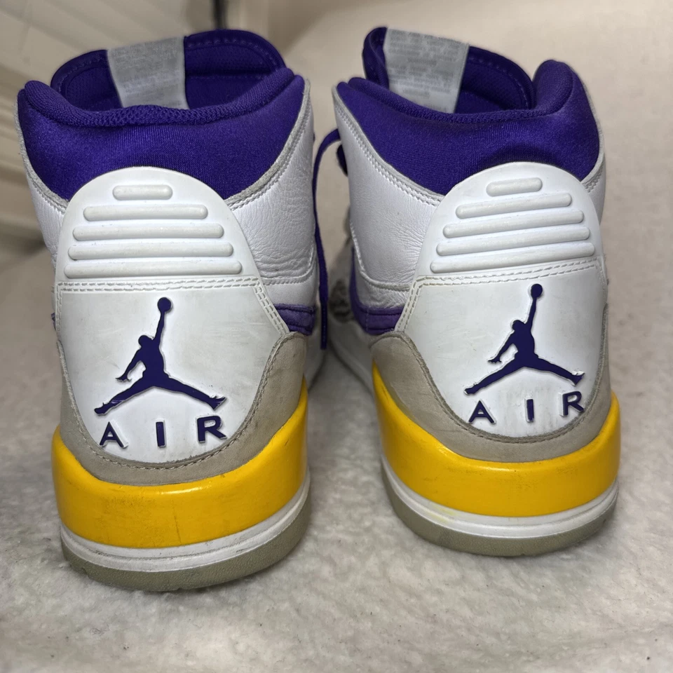 Nike Air Jordan Legacy 312 Lakers Púrpura Blanco Hombres Talla 12 AV3922-157 BaloncestoSS Foto 3 de 4