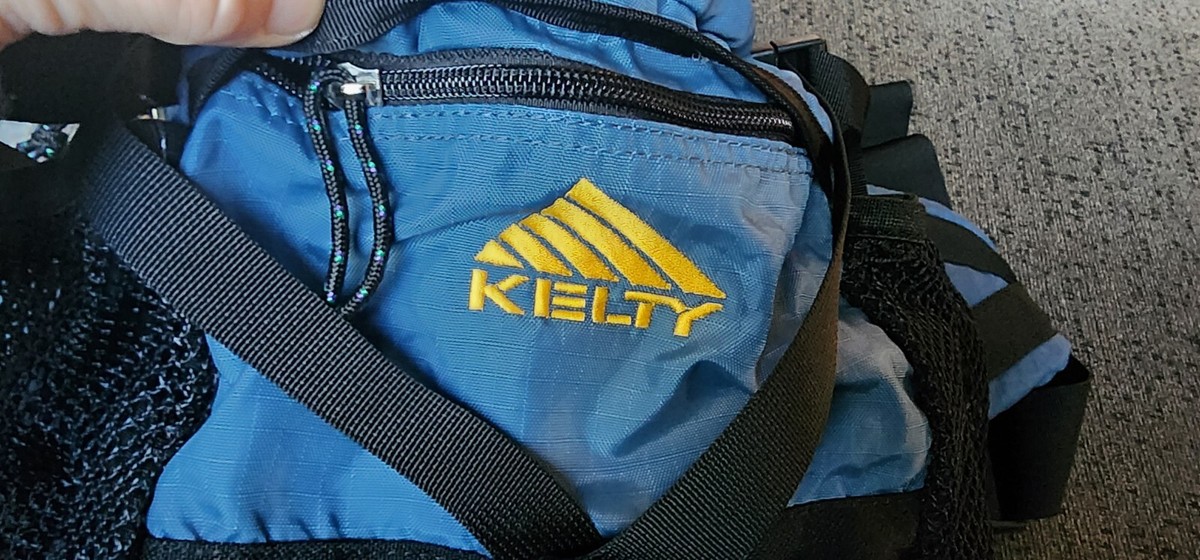 kelty boulder waist pack VTG KELTY Boulder Lumbar Fanny Pack Converts to Trail Hiking Backpack  Blueberry