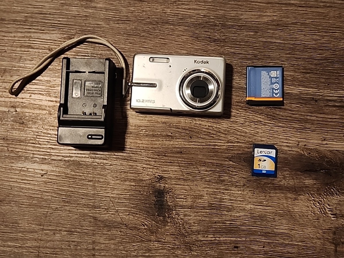 【動作確認済み】KODAK OPTICAL 10X Amazon.com : Kodak Easyshare Z710 7.1 MP Digital Camera with