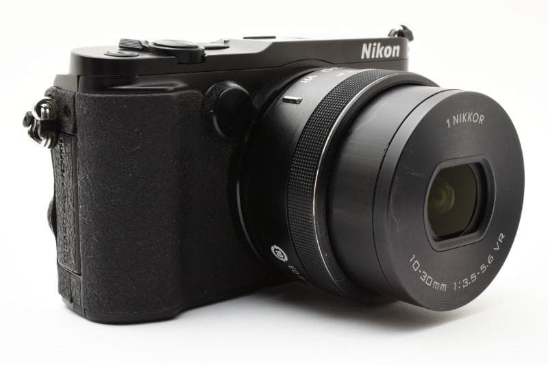 Nikon 1 V3,NIKKOR 10-30mm F/3.5-5.6 VR Mirrorless Digital Camera w
