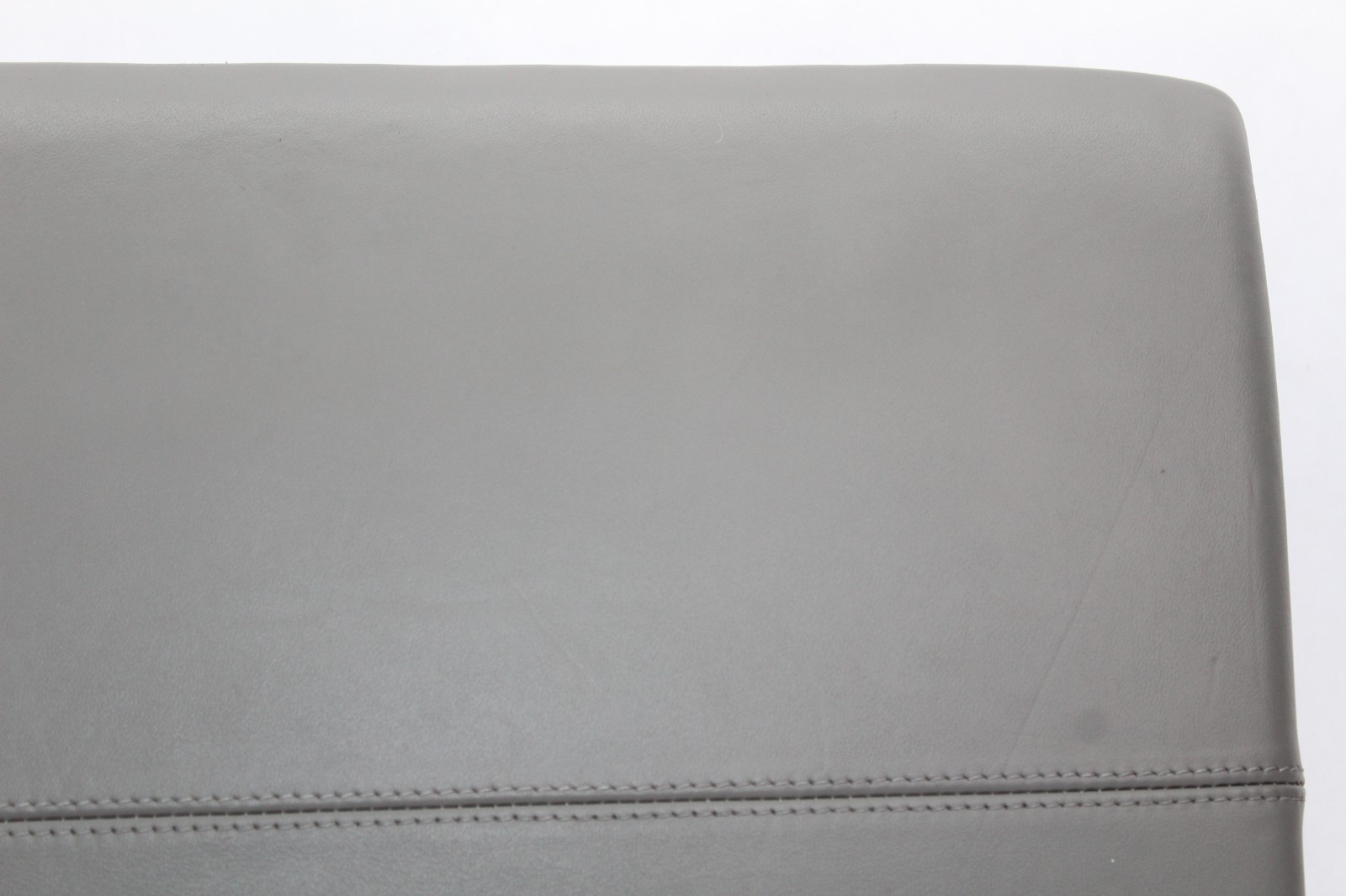 2003-2006 Bentley Continental GT Dashboard Dash Panel Glove Box Compartment