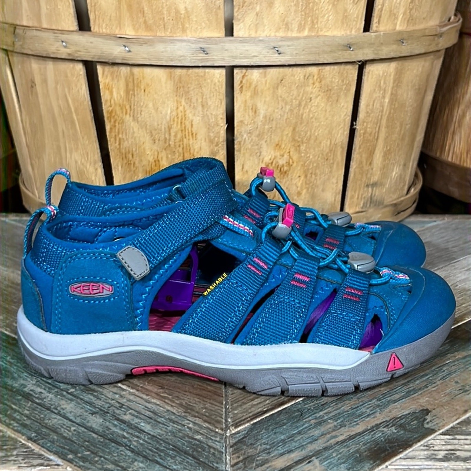 Sandali Keen Newport H2 blu rosa pull tie adatti all'acqua bambina taglia 3
