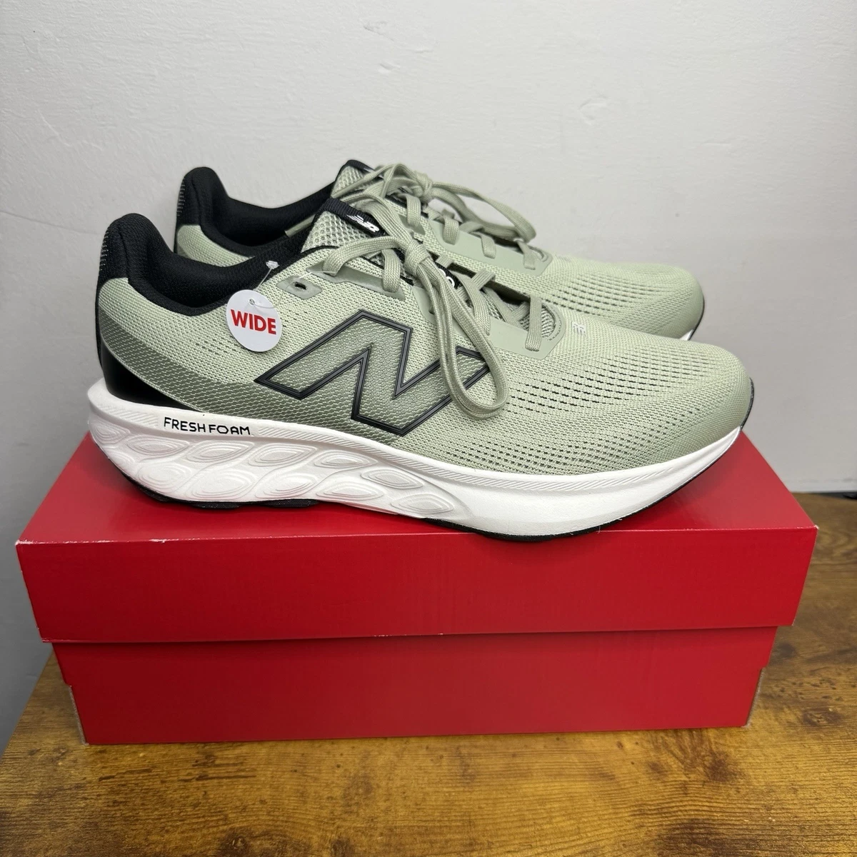 New Balance 520 Sneakers for Men | eBay display picture 1