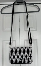 Thirty-One Double Up Crossbody Purse, Black Links Pattern, Black & White. NWOT